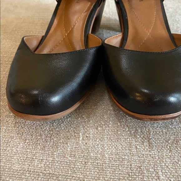 Easy Spirit Black and Brown Heels 8W - Picture 4 of 4